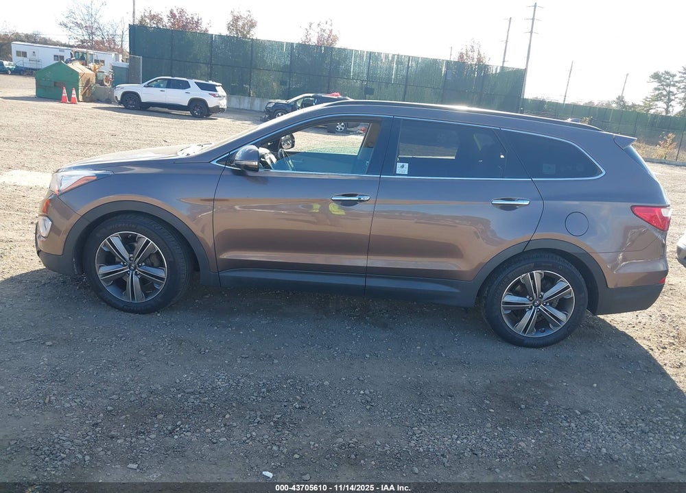 2014 HYUNDAI SANTA FE LIMITED VIN: KM8SRDHF5EU062388