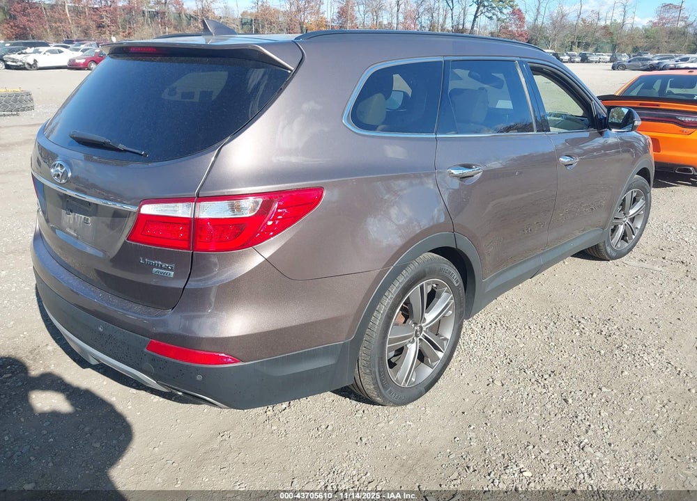 2014 HYUNDAI SANTA FE LIMITED VIN: KM8SRDHF5EU062388