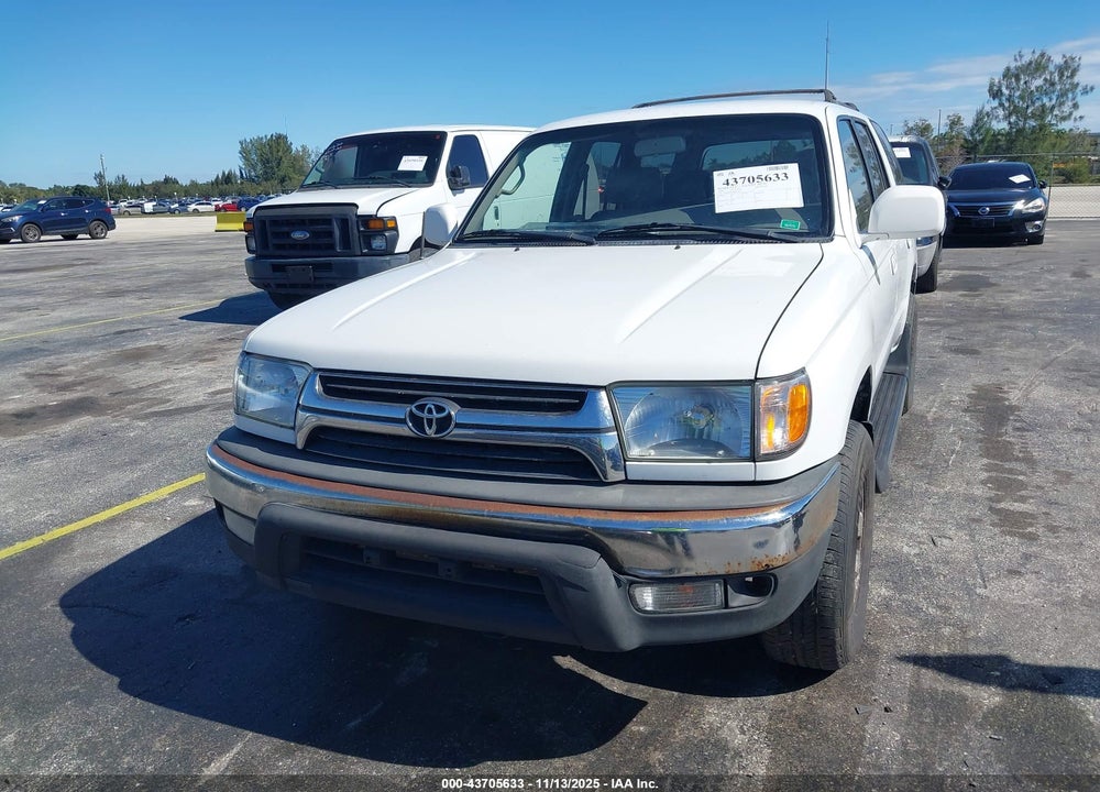 2002 TOYOTA 4RUNNER SR5 V6 VIN: JT3GN86R820242336