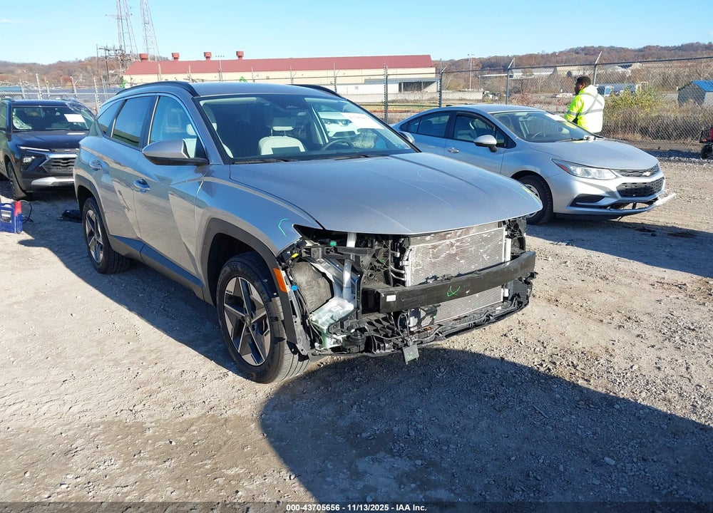2025 HYUNDAI TUCSON SEL VIN: 5NMJBCDE3SH467132