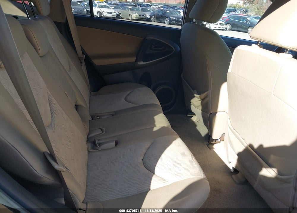 2011 TOYOTA RAV4 VIN: 2T3BF4DV2BW086317