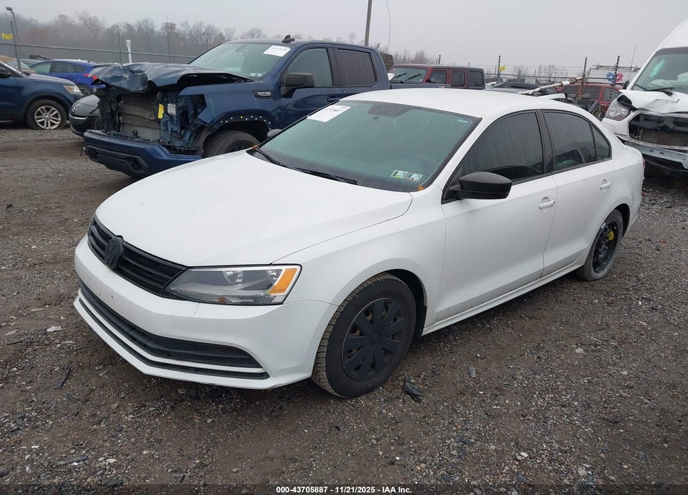 2015 VOLKSWAGEN JETTA 2.0L S VIN: 3VW2K7AJ5FM310862