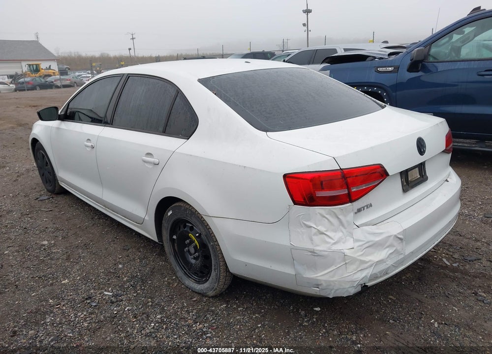 2015 VOLKSWAGEN JETTA 2.0L S VIN: 3VW2K7AJ5FM310862