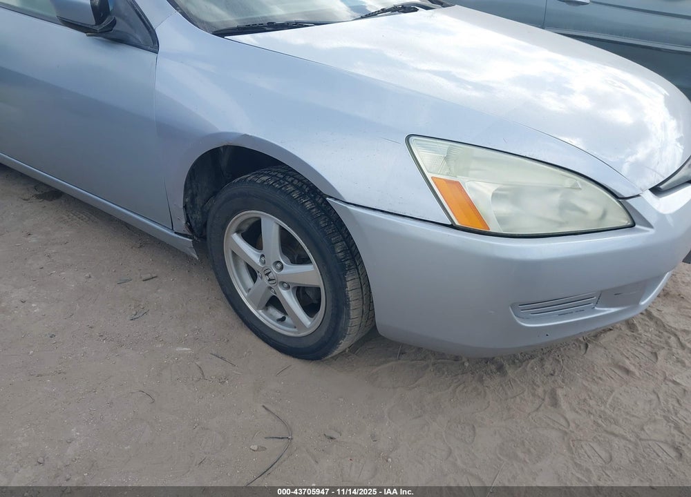 2004 HONDA ACCORD 2.4 EX VIN: 1HGCM72654A019964