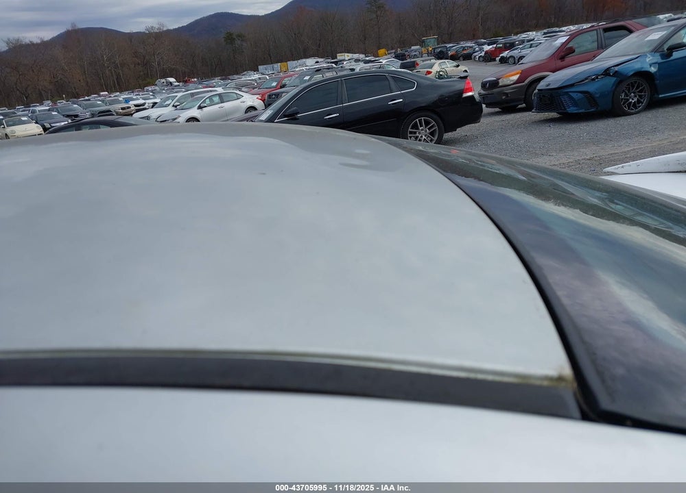 2002 TOYOTA CAMRY SE VIN: JTDBE32K120107684