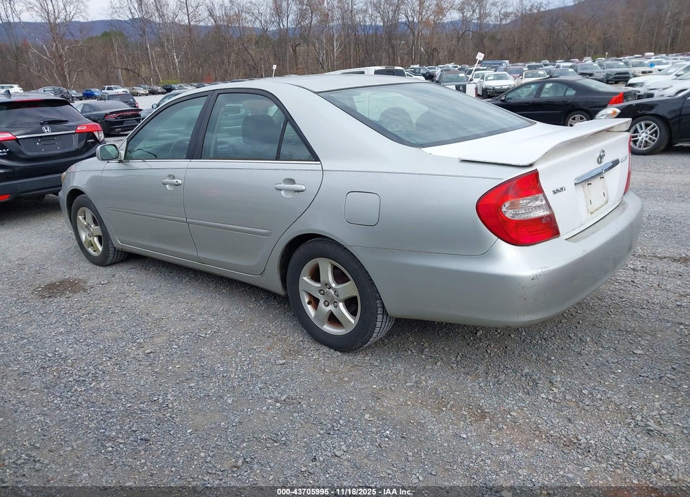 2002 TOYOTA CAMRY SE VIN: JTDBE32K120107684