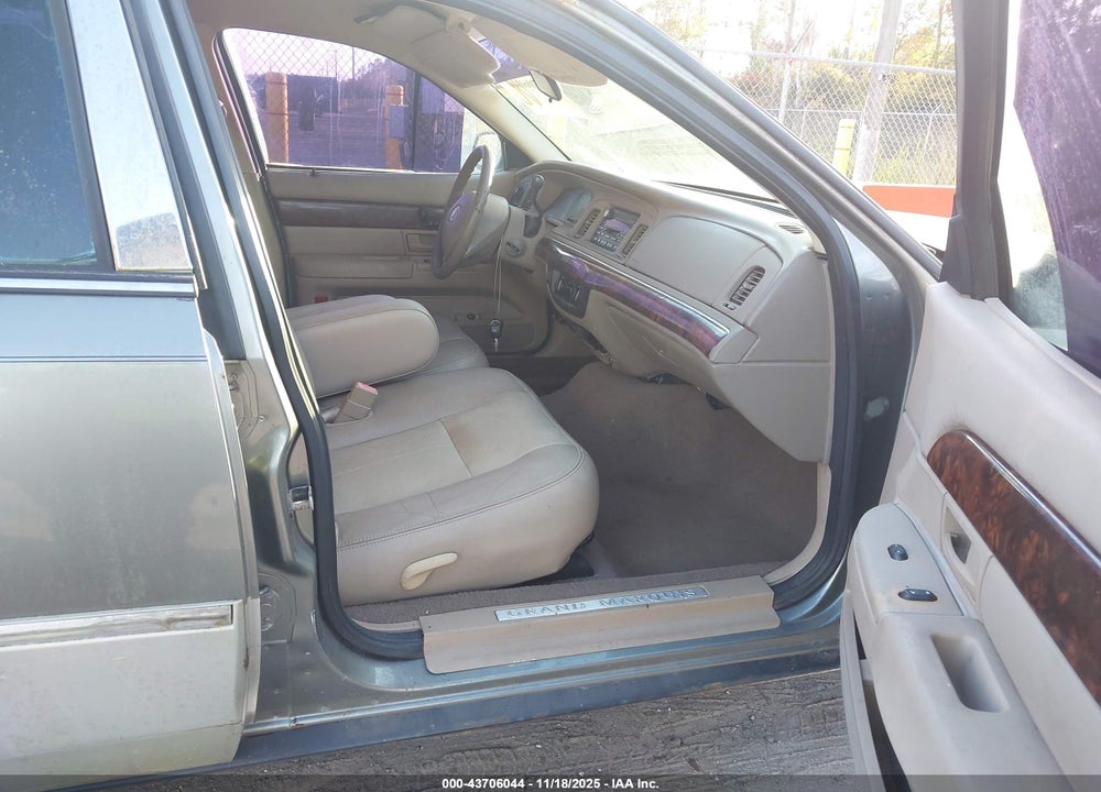 2004 MERCURY GRAND MARQUIS GS VIN: 2MEFM74W34X664918