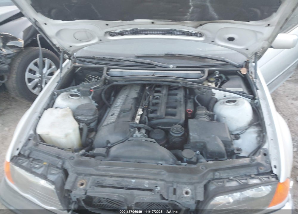 2000 BMW 323I VIN: WBAAM3349YCA88419