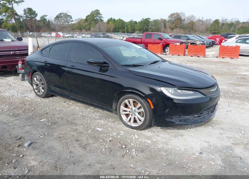 2015 CHRYSLER 200 S VIN: 1C3CCCBB2FN538381