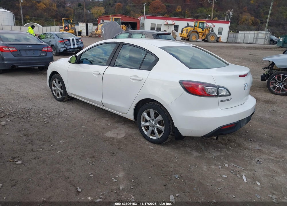 2010 MAZDA 3 I TOURING VIN: JM1BL1SG3A1284123