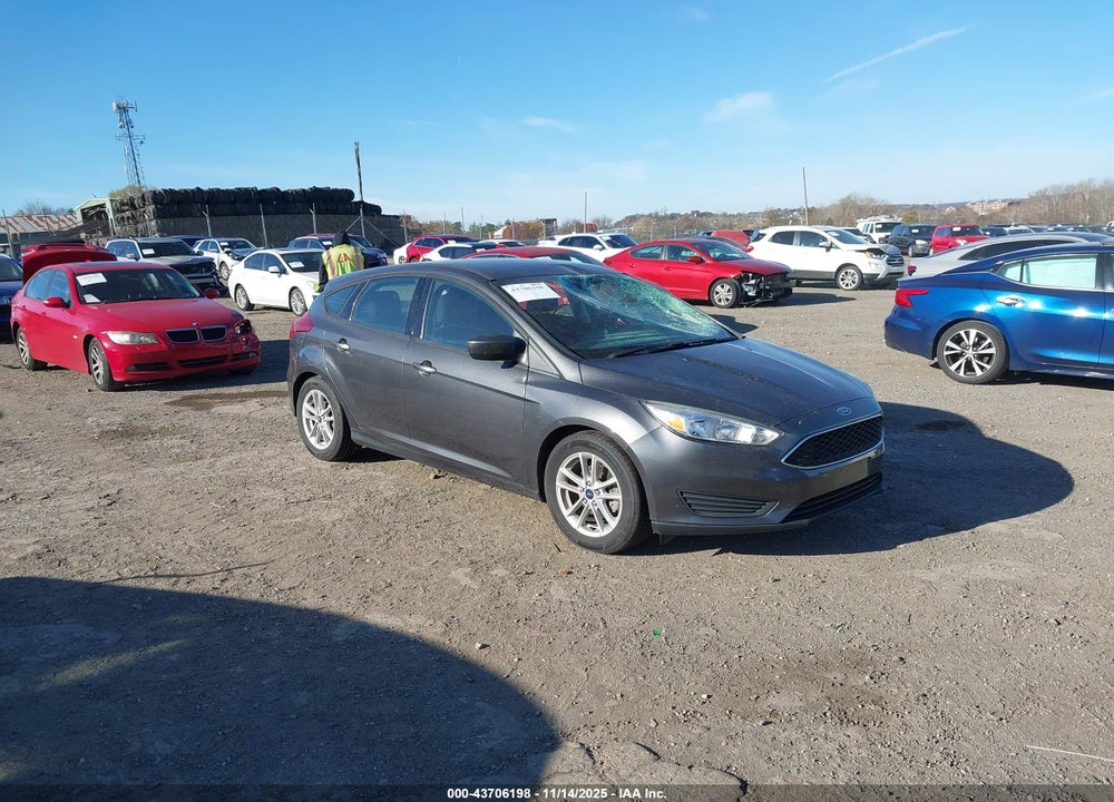 2018 FORD FOCUS SE VIN: 1FADP3K28JL212020