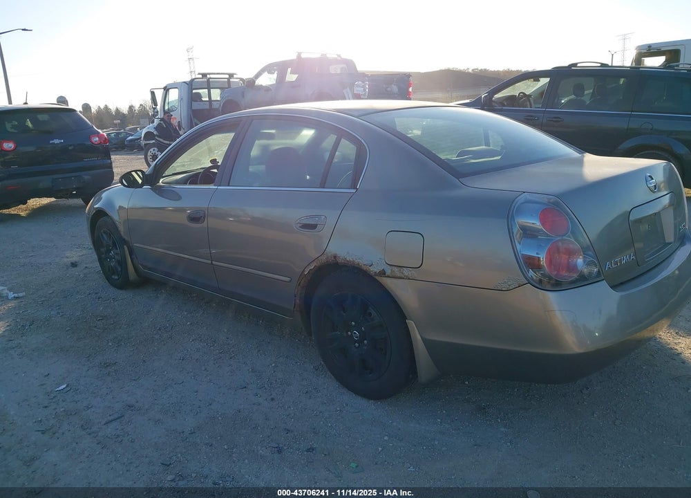2005 NISSAN ALTIMA 2.5 S VIN: 1N4AL11D85C392174