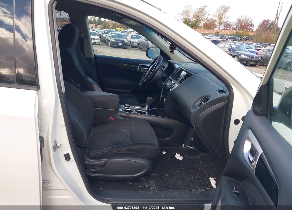 2016 NISSAN PATHFINDER S VIN: 5N1AR2MM5GC615313
