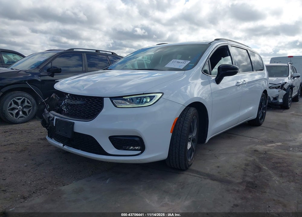 2025 CHRYSLER PACIFICA LIMITED VIN: 2C4RC1GG6SR553722