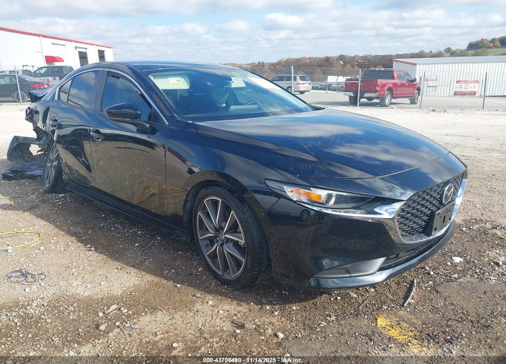 2021 MAZDA 3 2.5 S VIN: JM1BPAAL6M1313587