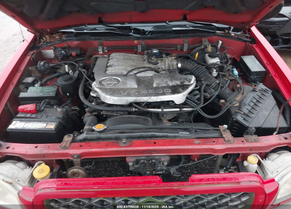 2001 NISSAN PATHFINDER SE VIN: JN8DR09Y71W607855