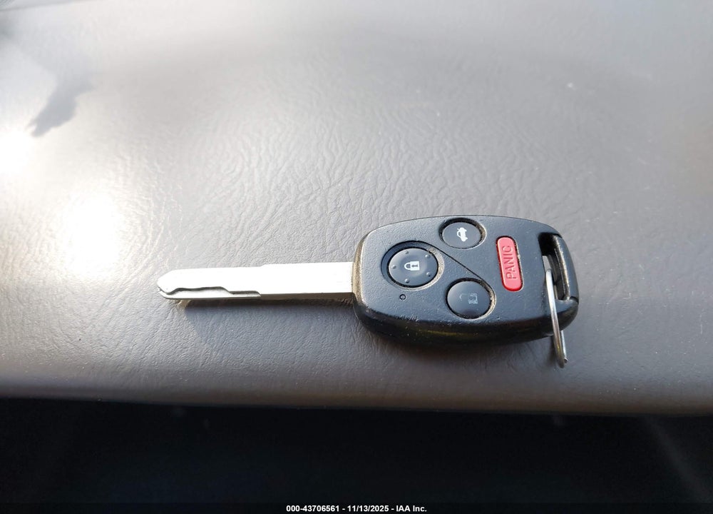 2005 HONDA CR-V EX VIN: SHSRD788X5U325027
