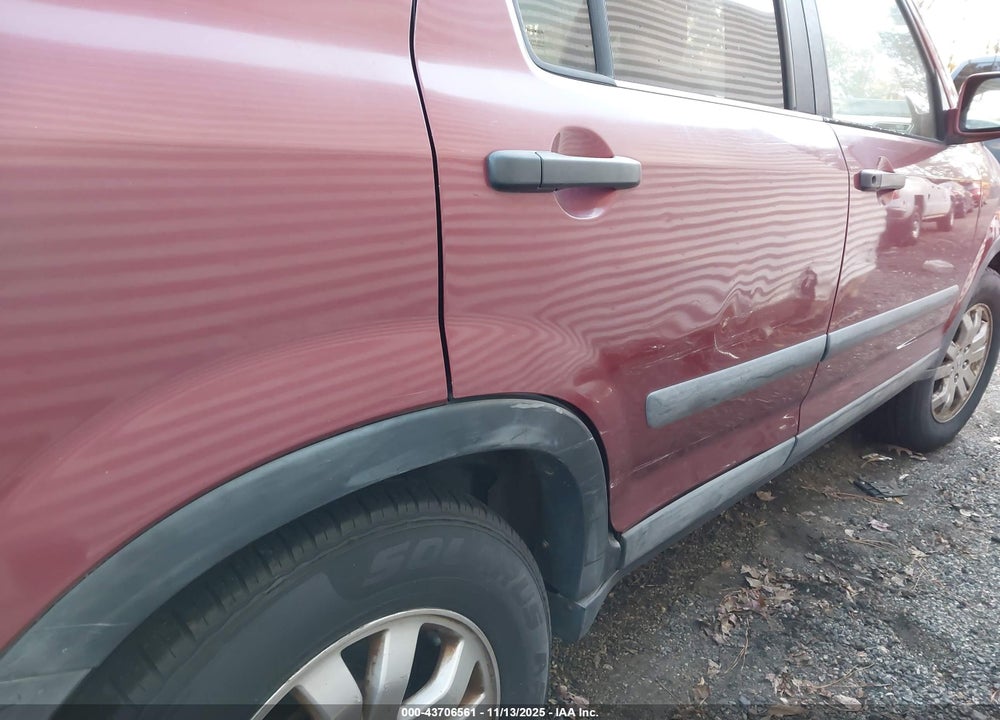 2005 HONDA CR-V EX VIN: SHSRD788X5U325027