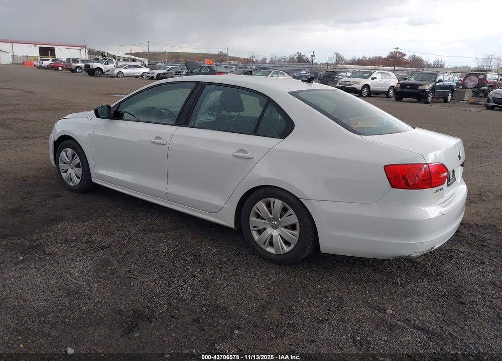 2014 VOLKSWAGEN JETTA VIN: 3VW3L7AJ1EM326167