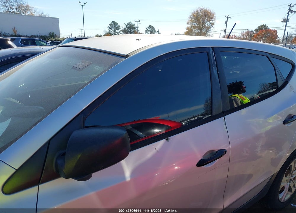 2012 HYUNDAI TUCSON GL VIN: KM8JT3ABXCU391342