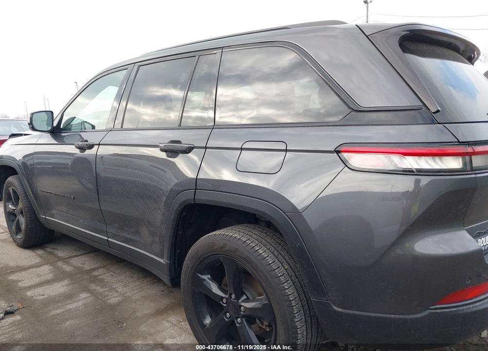 2023 JEEP GRAND CHEROKEE LIMITED 4X4 VIN: 1C4RJHBG8PC673270