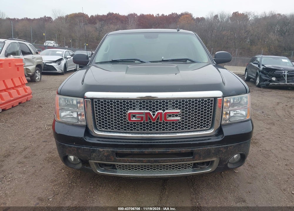 2007 GMC SIERRA 1500 DENALI VIN: 2GTEK638771661866