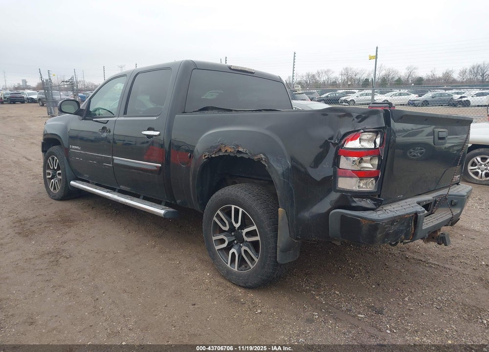 2007 GMC SIERRA 1500 DENALI VIN: 2GTEK638771661866