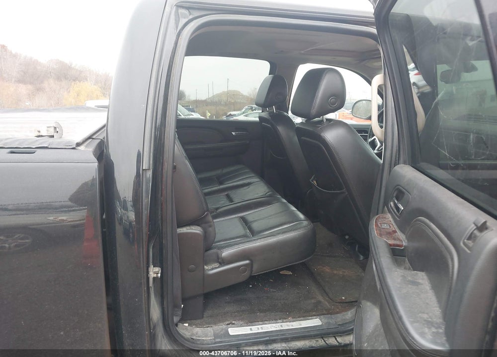 2007 GMC SIERRA 1500 DENALI VIN: 2GTEK638771661866