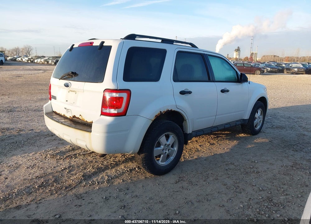 2011 FORD ESCAPE XLT VIN: 1FMCU0D71BKB93013
