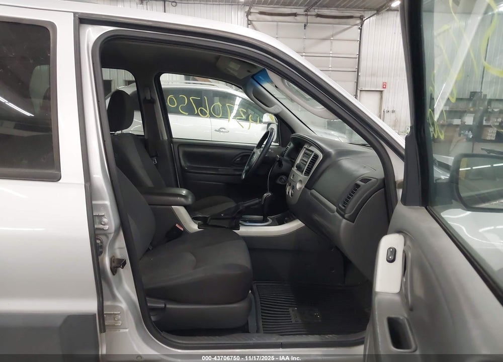 2006 MAZDA TRIBUTE VIN: 4F2YZ92Z96KM25142