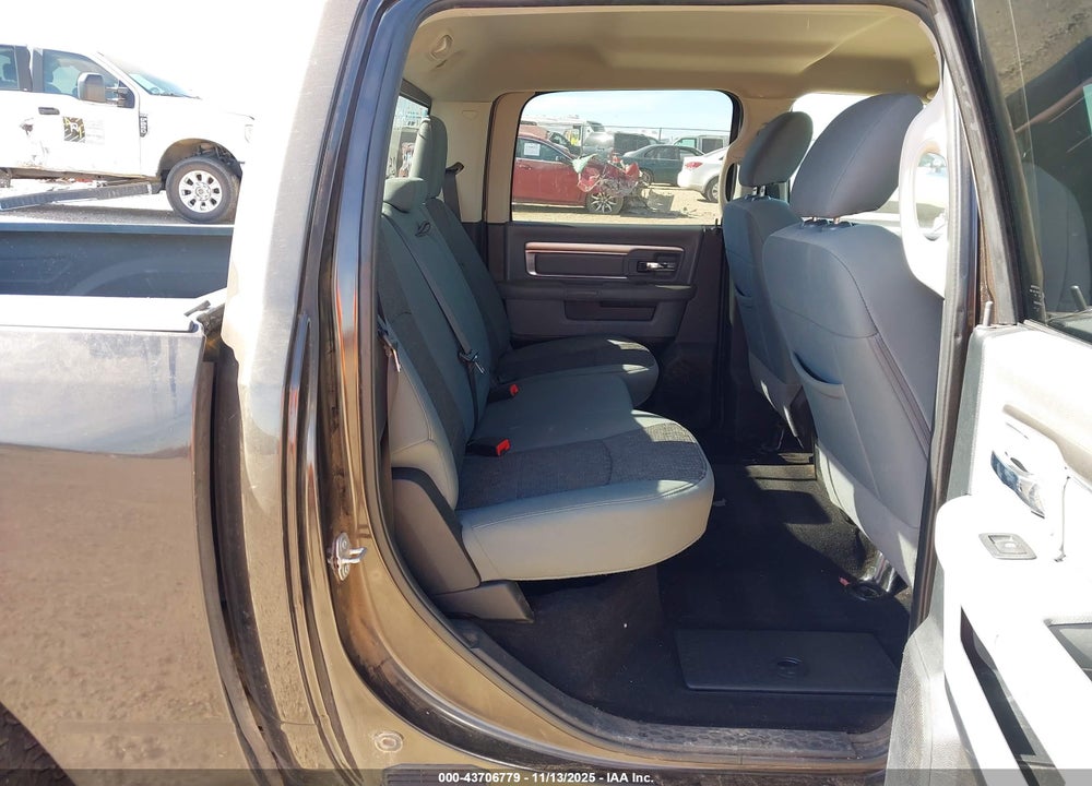 2017 RAM 1500 LONE STAR 4X4 5'7 BOX VIN: 1C6RR7LT9HS566824