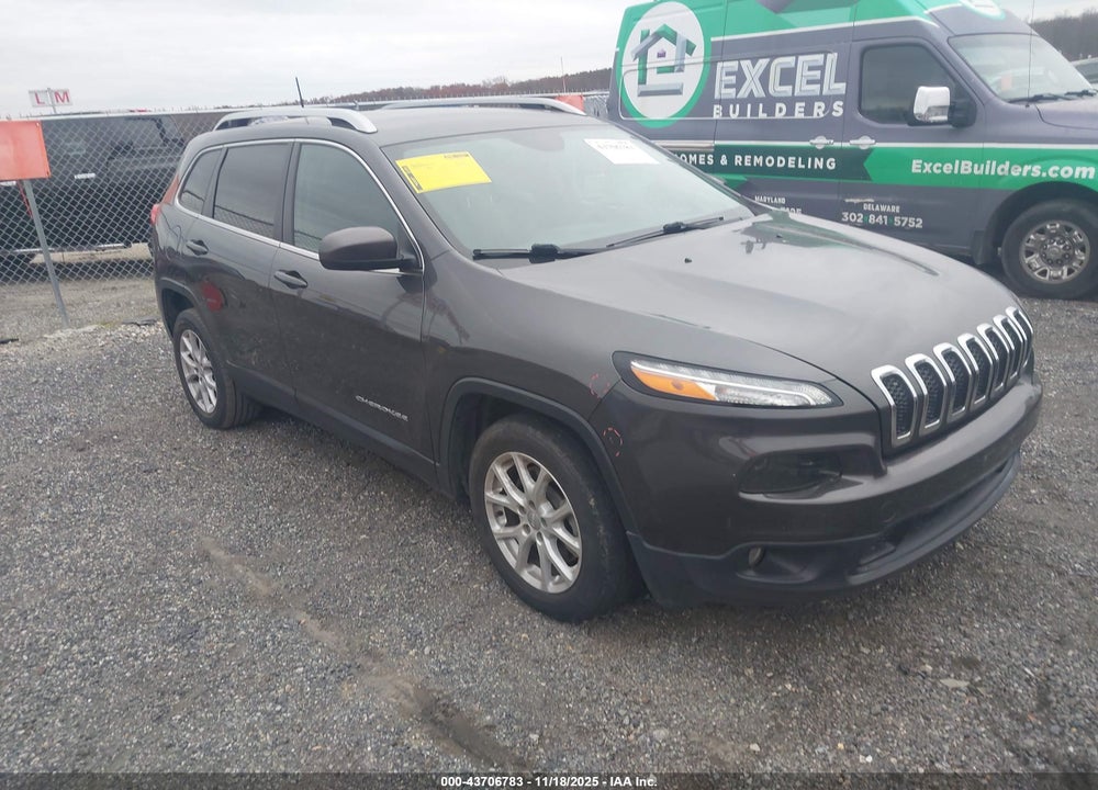2017 JEEP CHEROKEE LATITUDE FWD VIN: 1C4PJLCB4HW517093