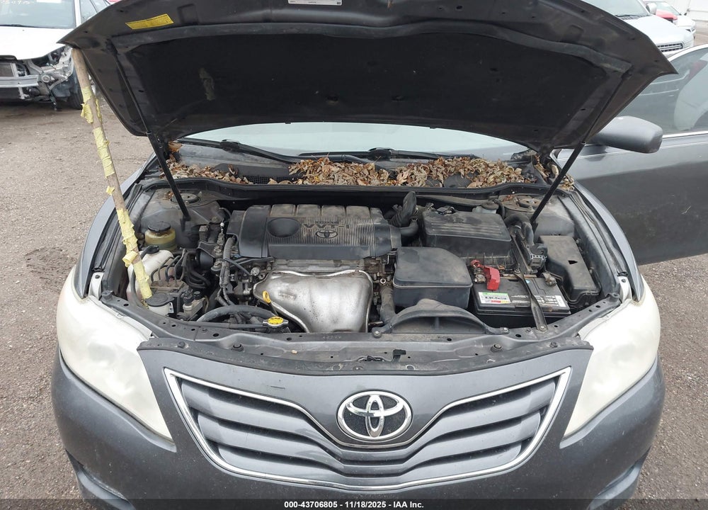 2011 TOYOTA CAMRY LE VIN: 4T1BF3EK5BU185964