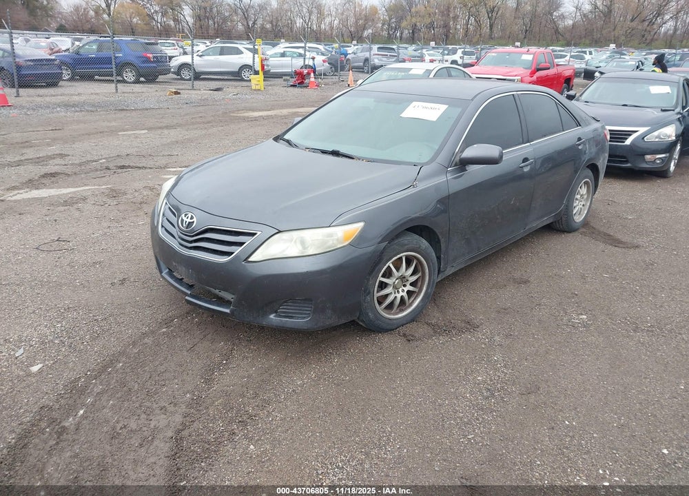 2011 TOYOTA CAMRY LE VIN: 4T1BF3EK5BU185964