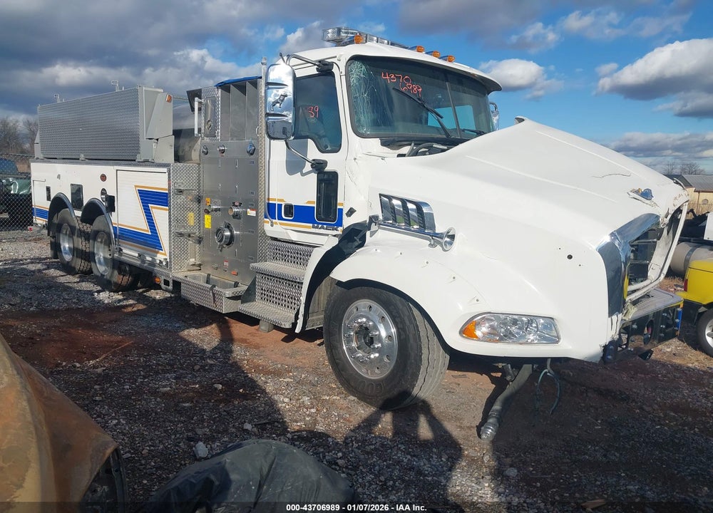 2008 MACK 800 GU800 VIN: 1M2AX18C38M002510