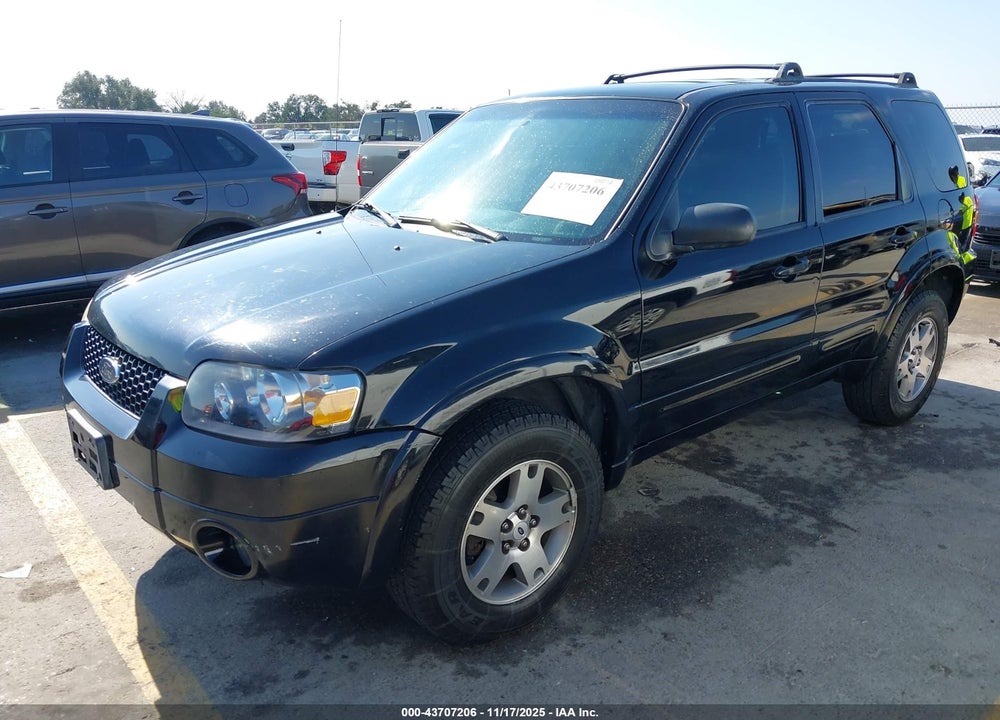 2005 FORD ESCAPE LIMITED VIN: 1FMCU04145KB62368