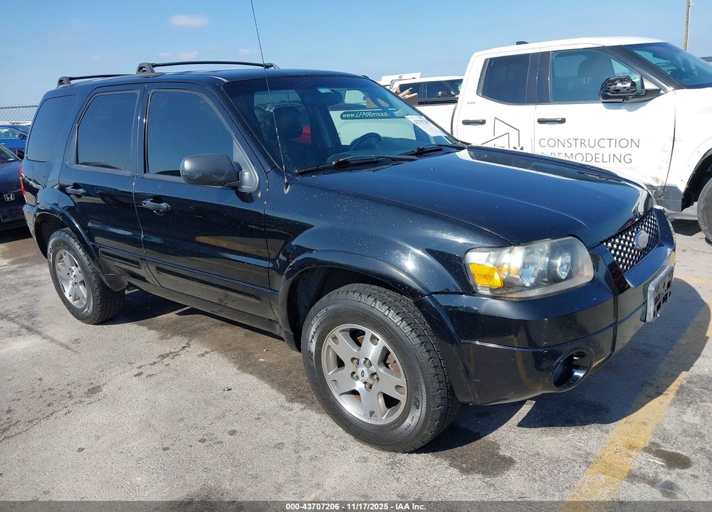 2005 FORD ESCAPE LIMITED VIN: 1FMCU04145KB62368