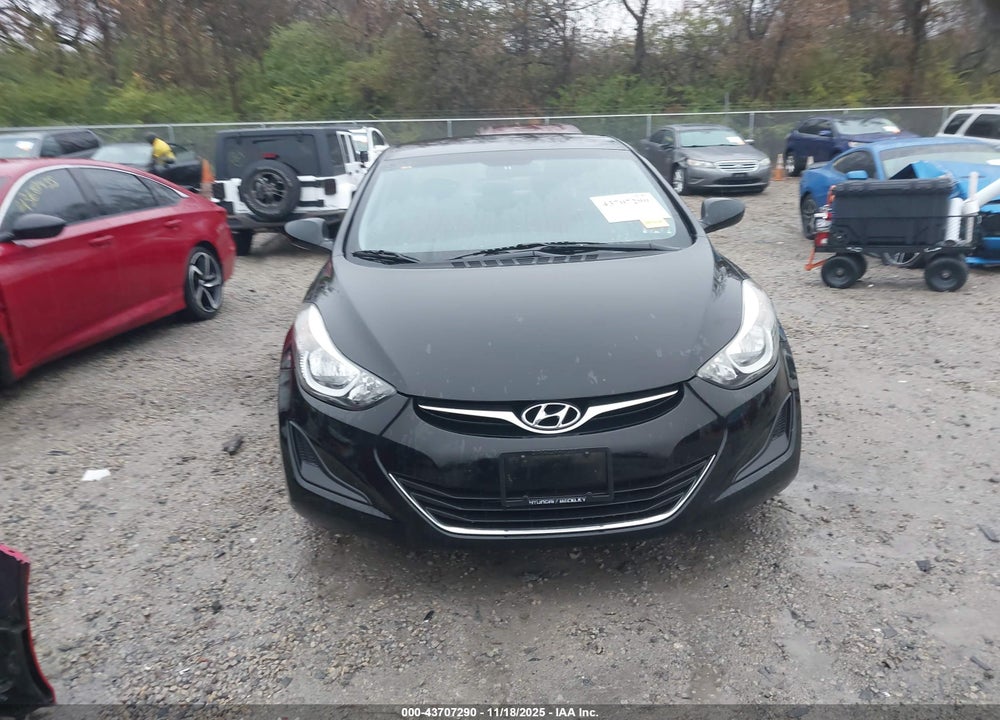 2016 HYUNDAI ELANTRA SE VIN: 5NPDH4AE8GH796568