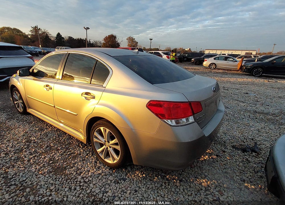 2014 SUBARU LEGACY 2.5I LIMITED VIN: 4S3BMCL65E3019602