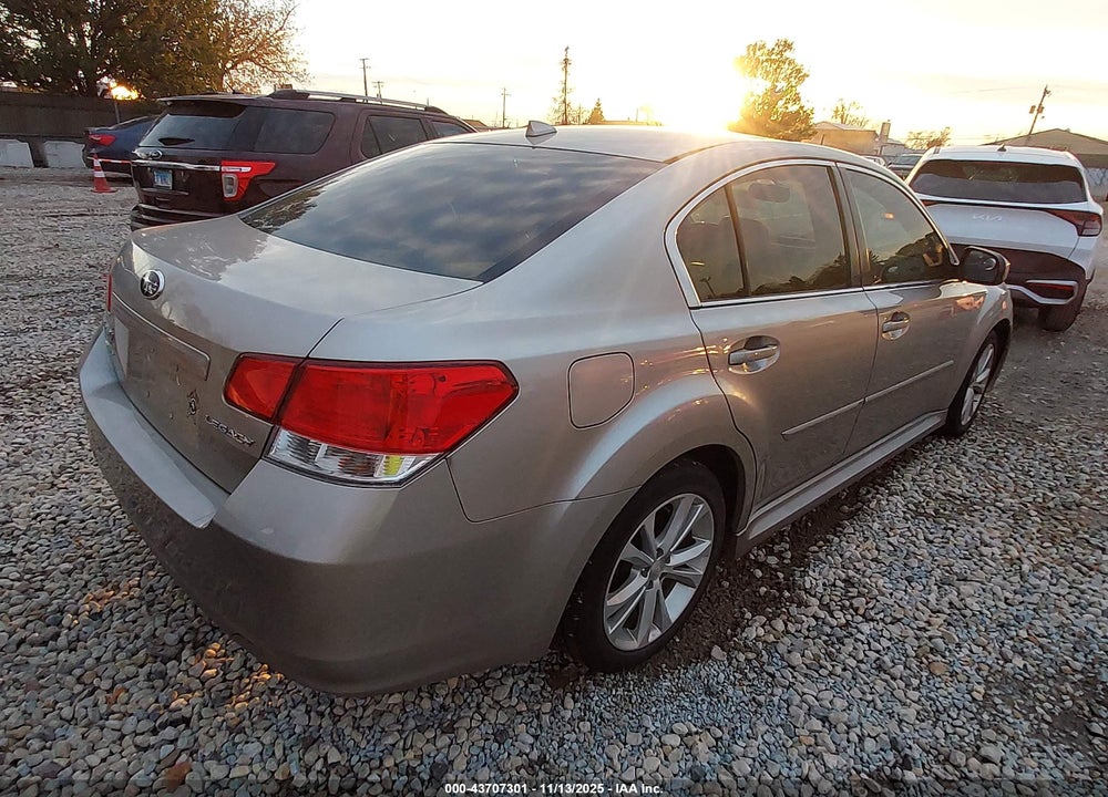 2014 SUBARU LEGACY 2.5I LIMITED VIN: 4S3BMCL65E3019602