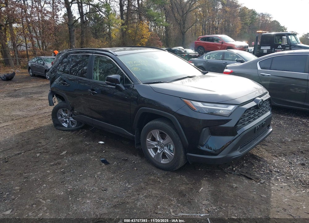 2025 TOYOTA RAV4 HYBRID XLE VIN: JTMRWRFV5SJ075402