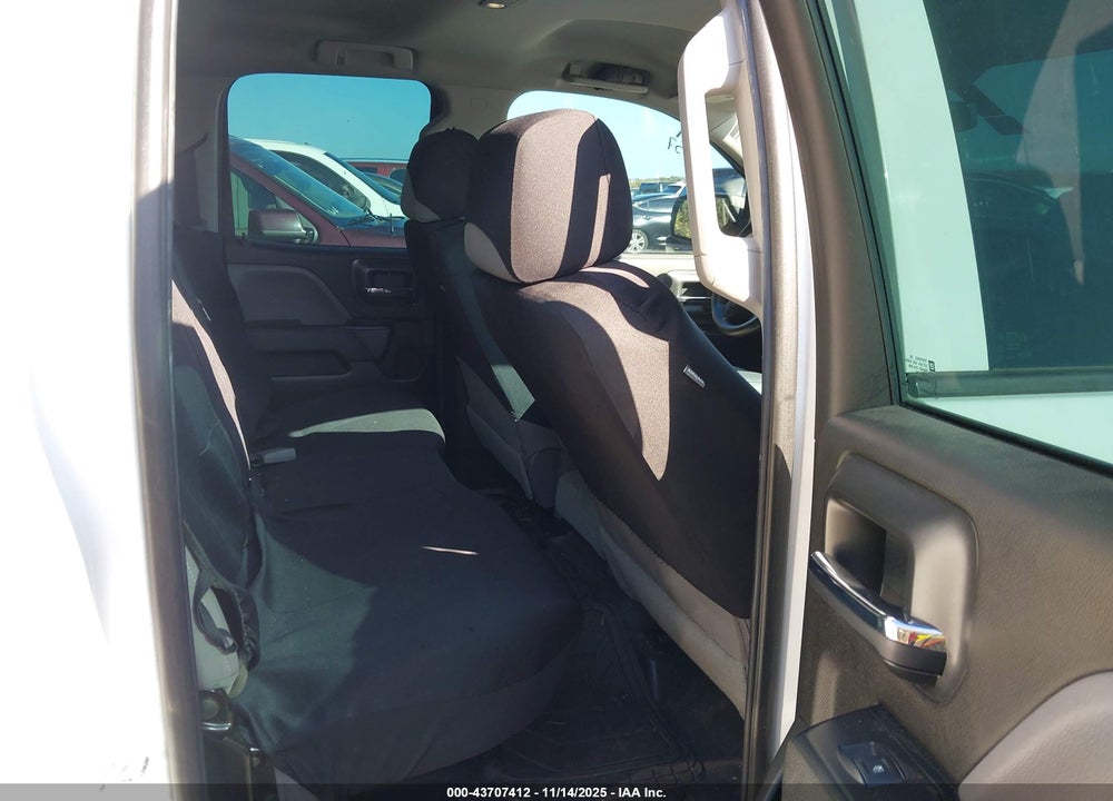 2018 CHEVROLET SILVERADO 1500 VIN: 1GCRCNEC5JZ306512
