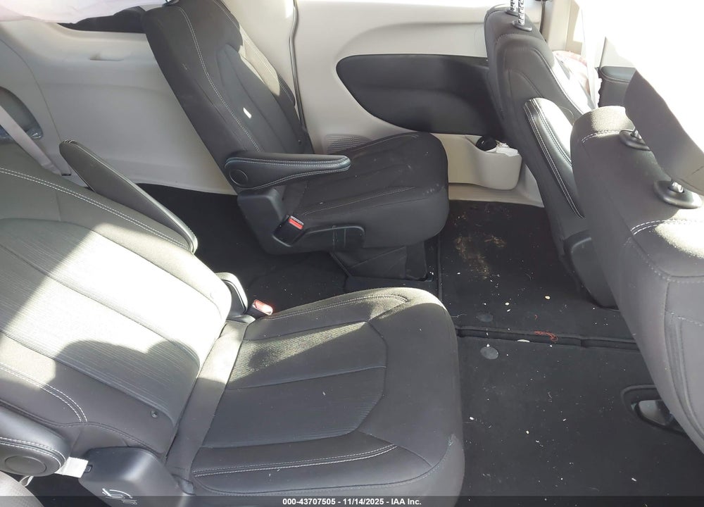 2024 CHRYSLER VOYAGER LX VIN: 2C4RC1CG1RR188821