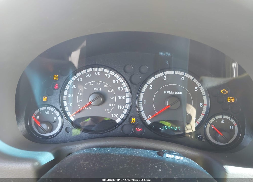 2006 JEEP LIBERTY SPORT VIN: 1J4GL48K46W152382