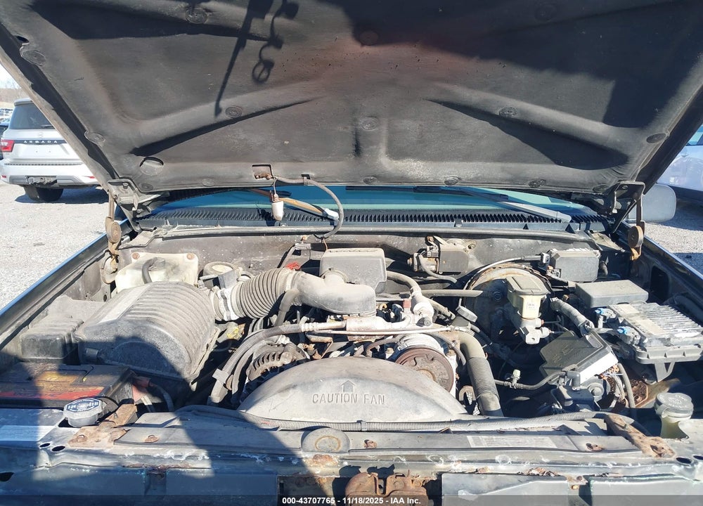 2000 CHEVROLET K2500 VIN: 1GCGK23R2YF424612