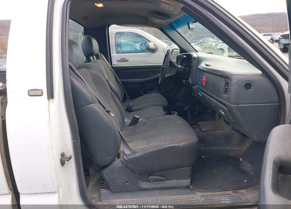 2002 CHEVROLET SILVERADO 1500 VIN: 1GCEC14V32Z287695