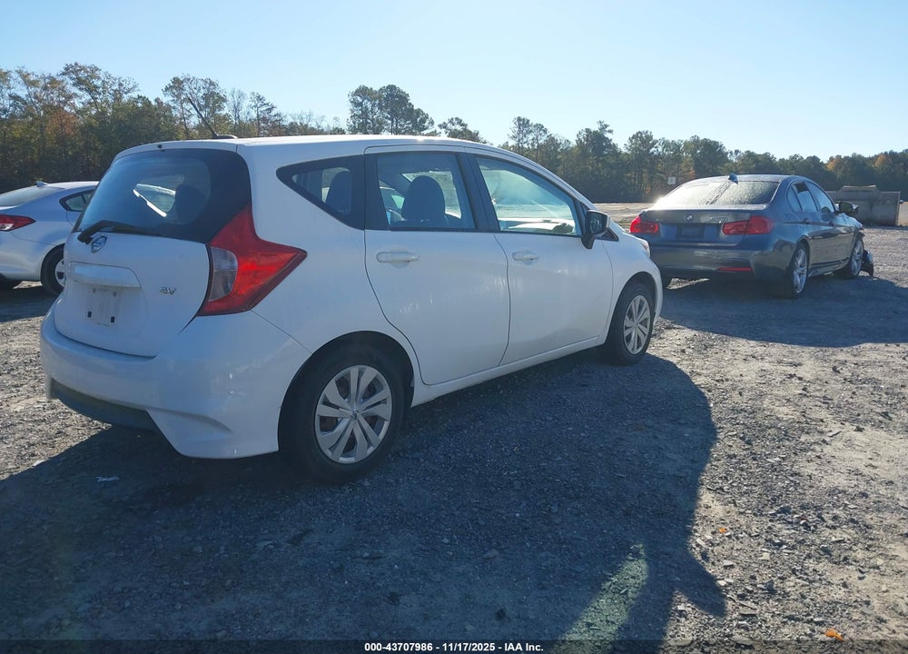 2017 NISSAN VERSA NOTE VIN: 3N1CE2CP7HL361164