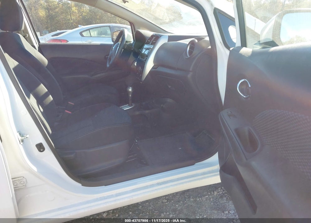 2017 NISSAN VERSA NOTE VIN: 3N1CE2CP7HL361164