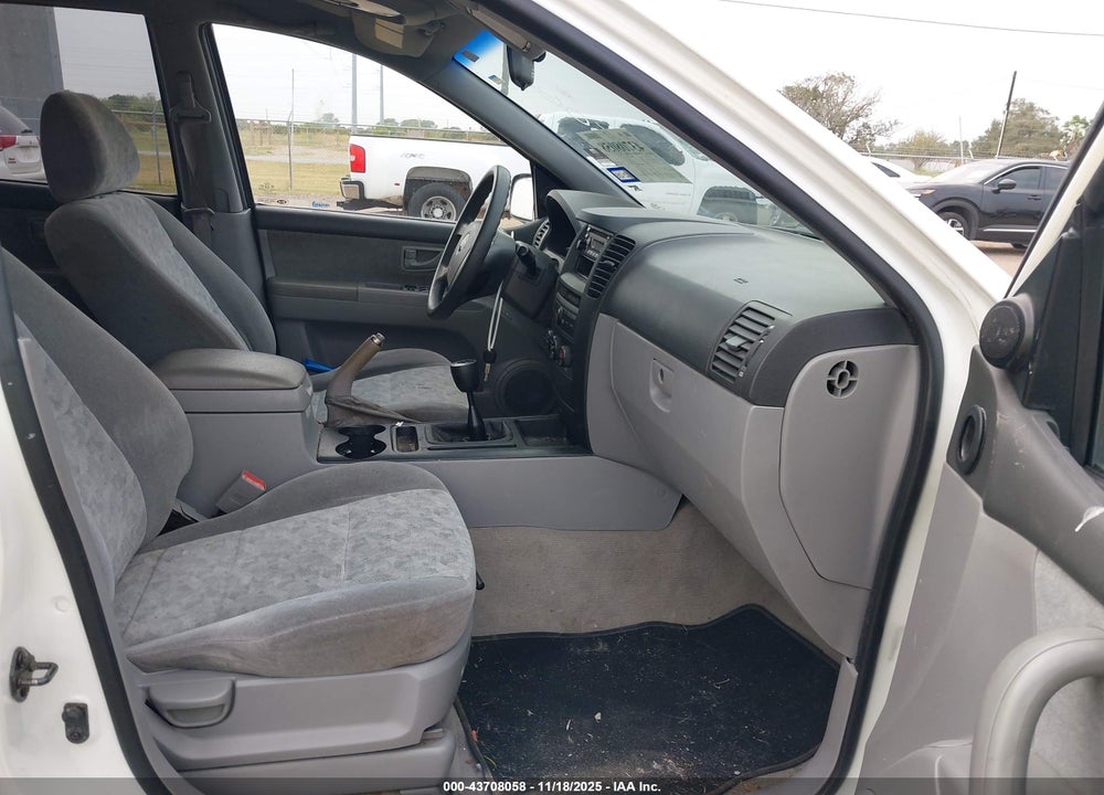 2006 KIA SORENTO VIN: KNDJD733865535063