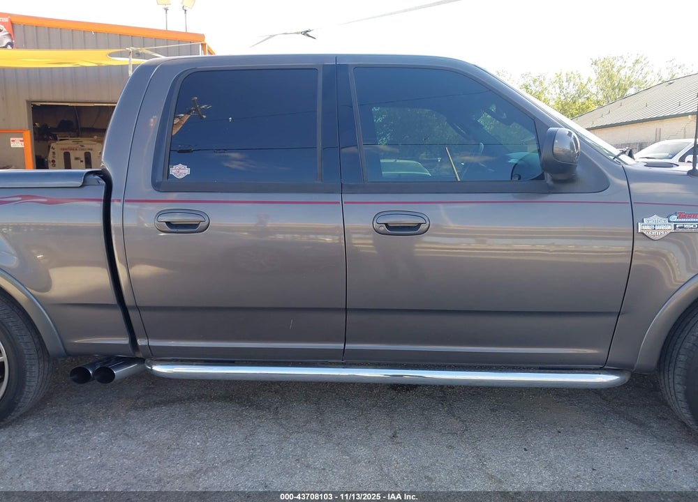 2002 FORD F-150 HARLEY-DAVIDSON VIN: 1FTRW07372KC23567